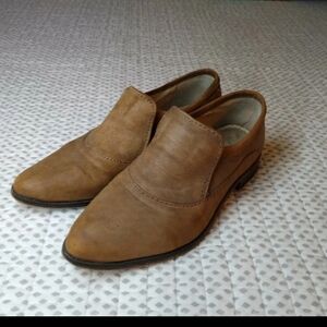 Free People Casey Brady Brown Tan Leather Suede Loafers Size 7  37.5